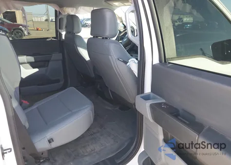 2023 Ford F-150 Xl из США, поврежденный, VIN 1FTFW1E53PKE90953